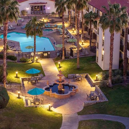 Embassy Suites By Hilton Палм Дезърт Екстериор снимка