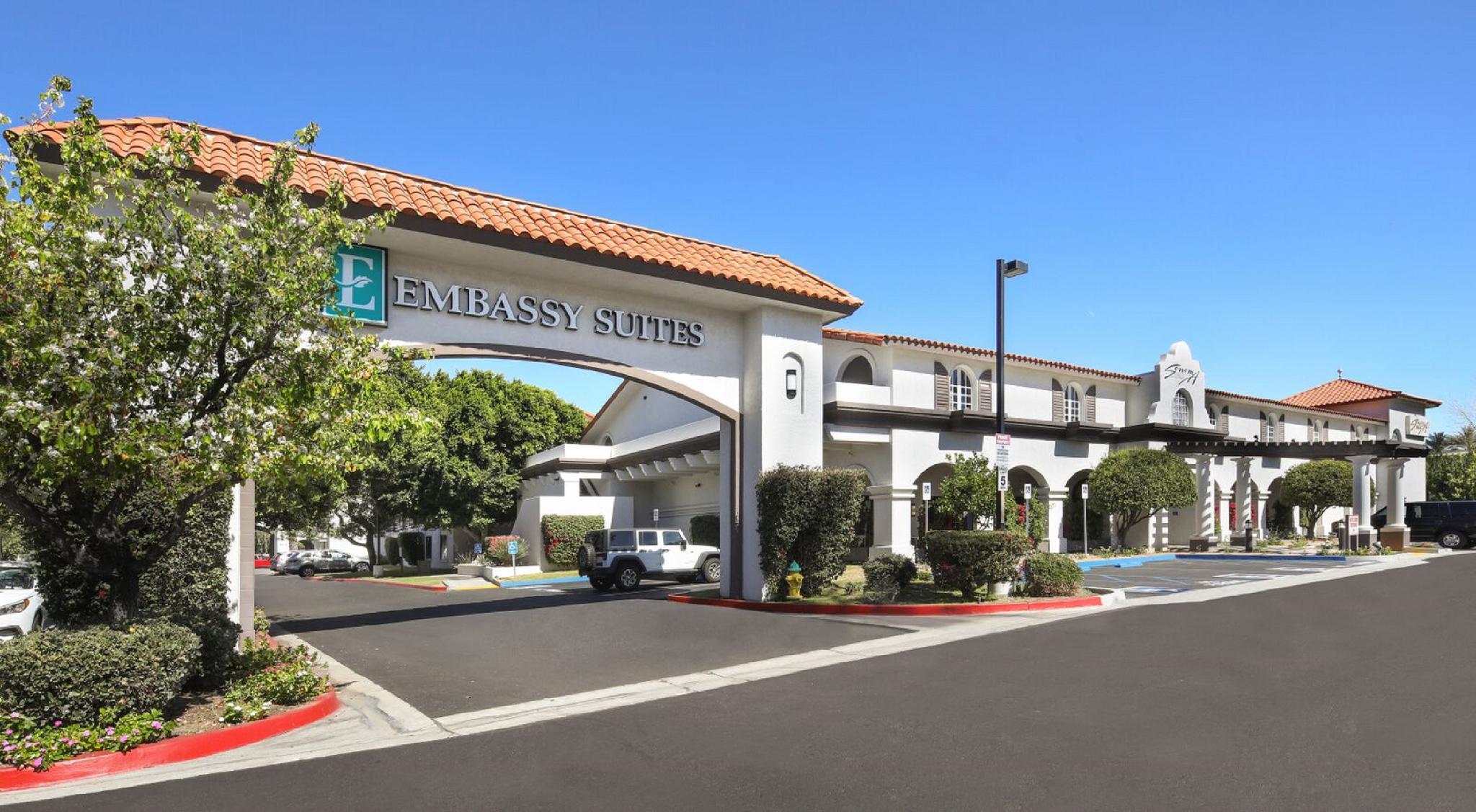 Embassy Suites By Hilton Палм Дезърт Екстериор снимка